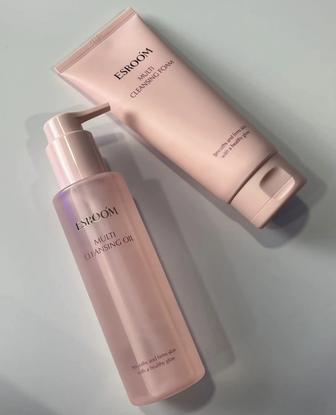 ESROOM Multi Cleansing Oil
Esrom Multi Cleansing Foam