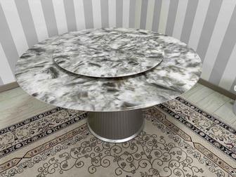 Кухонный стол круглый