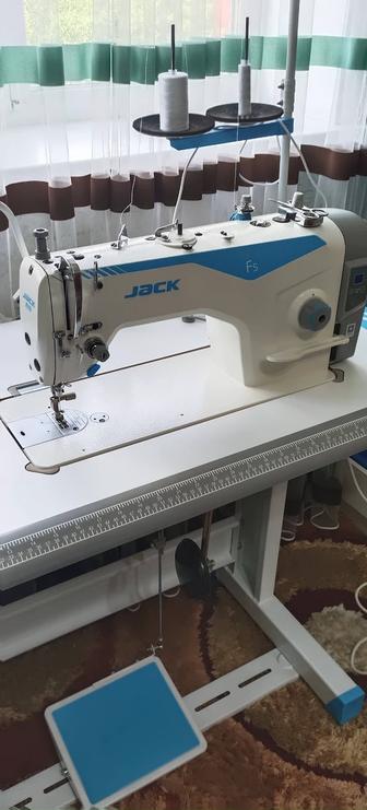 Промышленная машинка Jack F5