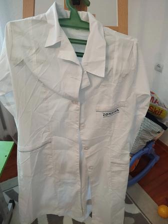 Продам медицинские халаты