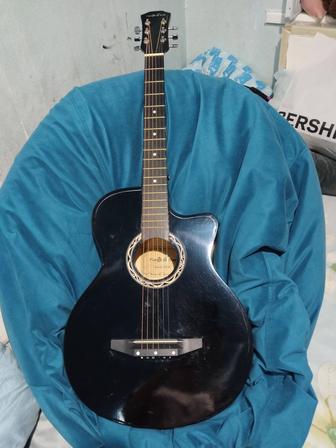 Продам гитару