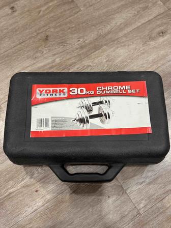 Гантели наборные 30кг новые (2 по 15)