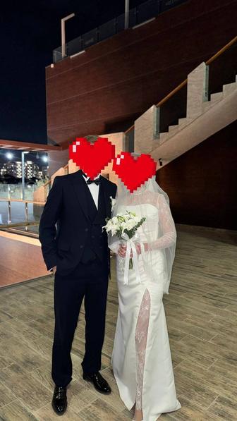 Пошив и реставрация изделий любой сложности.