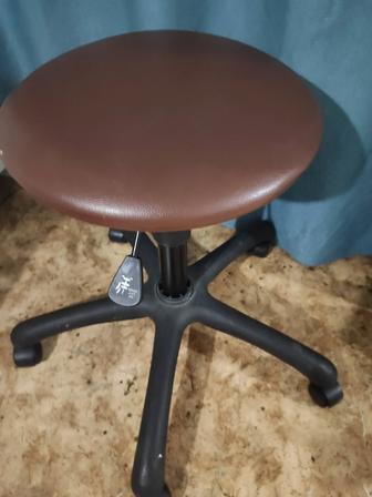 Продам стул кресло