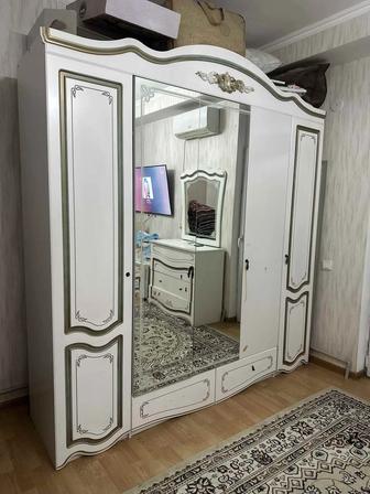 Спальный гарнитур СРОЧНО!