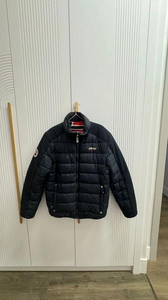 Мужская куртка зимняя легкая. Дешево