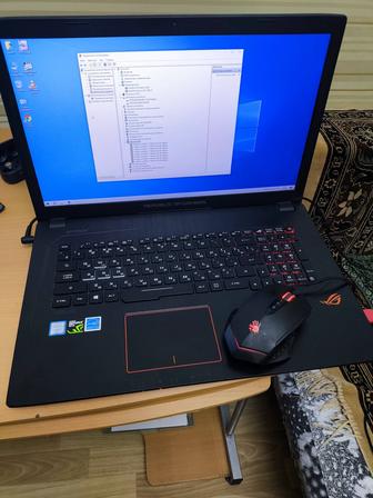 Asus ROG 17,3. I7-7700/1050ti 4gb/ 16 ОЗУ/SSD/ сумка и мышь