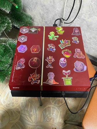 Продам Sony PlayStation 4 торг