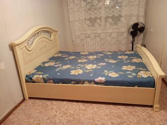 Продается двухспальная кровать