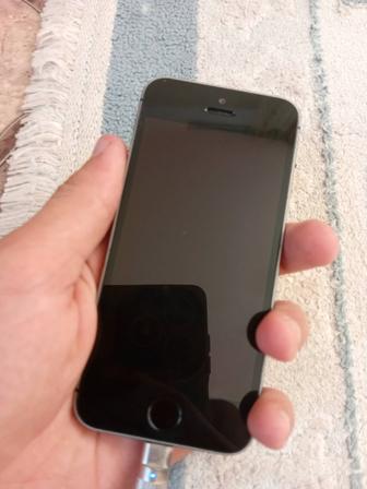Обменяю айфон 5s