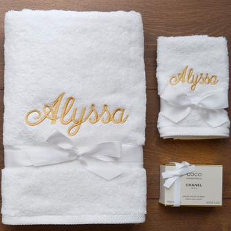 Полотенца с вышивкой