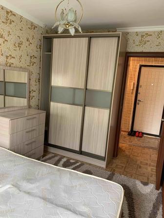 Продам спальный гарнитур