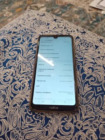 Продам смартфон Tp-Link Neffos X20