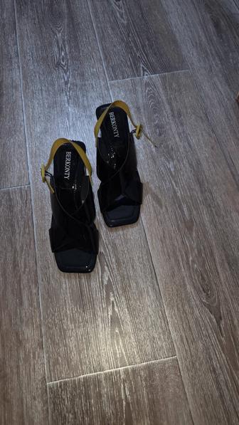 Босоножки произв Турция 36 р