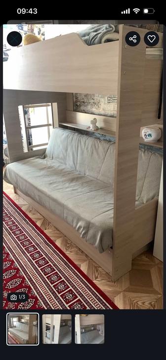 Кровать двухъярусная