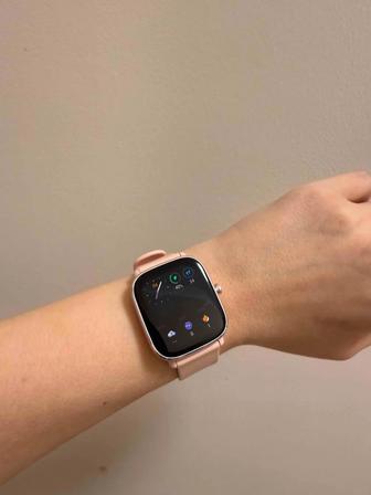 Amazfit Bip U умные часы, идеальны для спорта и повседневно