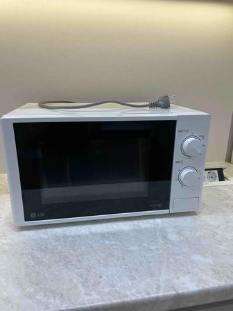 Микроволновая печь от LG