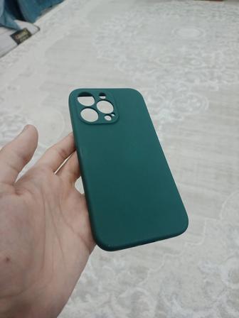 Чехол для iPhone 13 Pro / 12 Pro (зеленый, силиконовый)