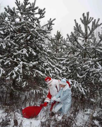 Аяз Ата мен Ақшақар ,Дед Мороз и Снегурочка