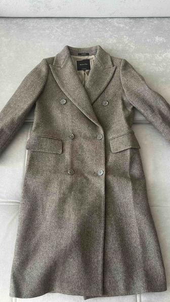 Продам пальто Massimo dutti