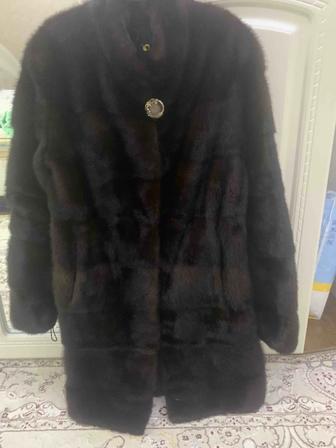 Продам норковую шубу, б/у