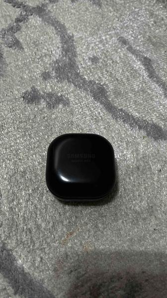 Продам наушники Samsung buds pro