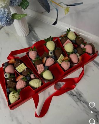 Клубника в шоколаде для мамы