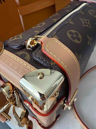 Продам сумку новую LV