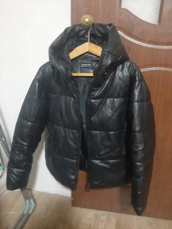 Продам подросковую куртку