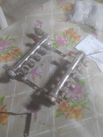 Группа коллекторов на теплый пол