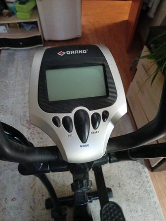 Эллиптический тренажер