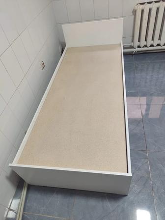 Кровать односпальная