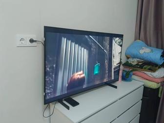 Телевизор Samsung Crystal UHD