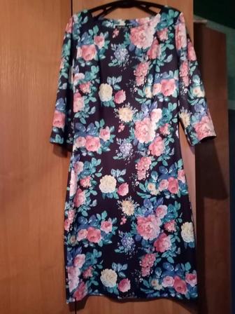 Женские платья