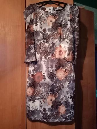 Женские платья