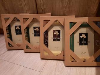 Фоторамка 10 на 15 см., новая, в упаковке.