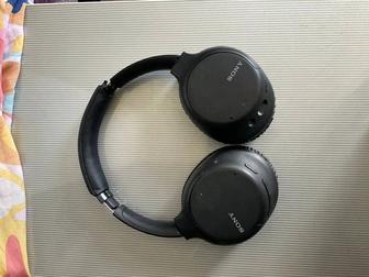 Продаю наушники sony