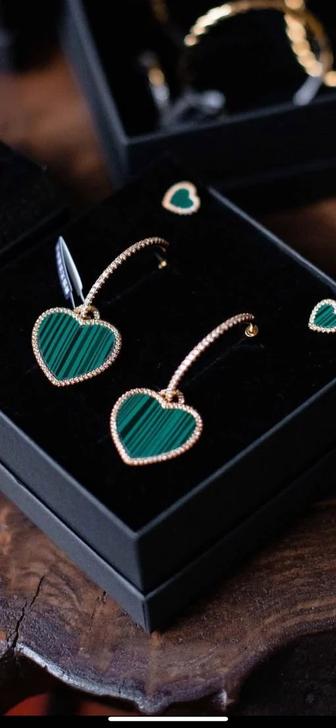 Продам серьги конго серебро с покрытием золото14k, малахит