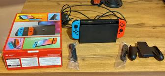 Игровая приставка Nintendo Switch OLED