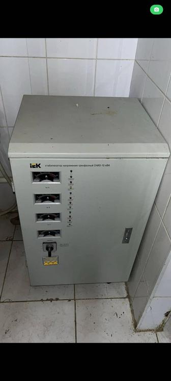 Стабилизатор напряжения 3 х фазный