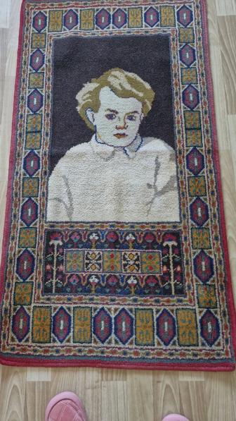 Ковёр с портретом Ленина изготовлен к 100летию ВИЛенина