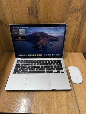 Ноутбук Apple MacBook Air 13 2020 13.3 / 8 Гб / SSD 256 Гб / macOS / MGN93