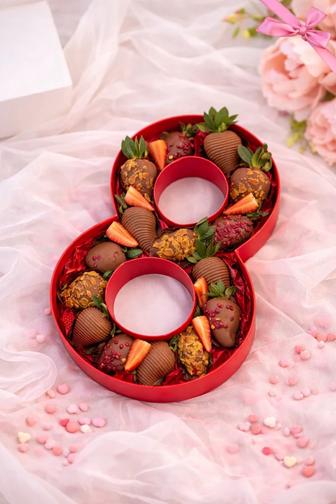 Клубника в шоколаде к 8 марта