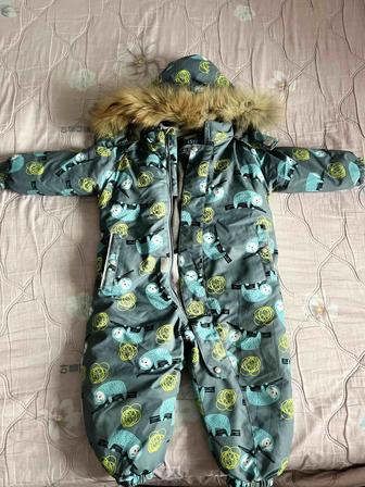 Продам зимний комбинезон детский