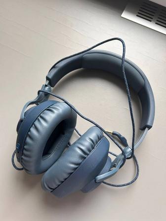 Наушники компьютерные в идеальном состоянии