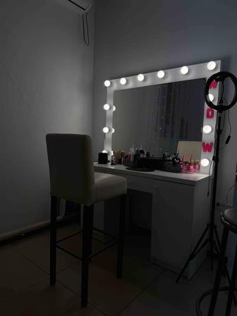 Столик визажиста