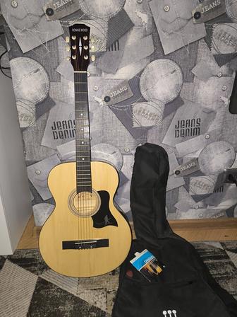 Гитара акустическая Ronnie Wood, чехол и струны