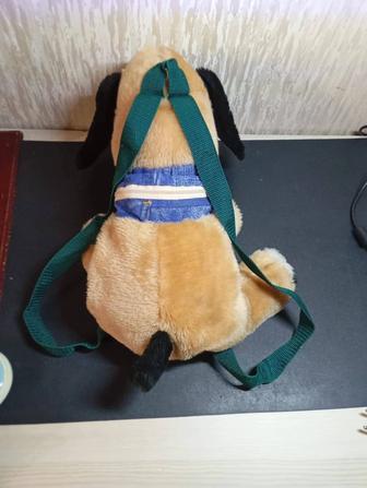 Мягкая игрушка-рюкзачок