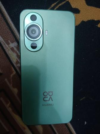 Продам смартфон Huawei nova 11