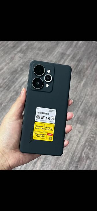 Новый телефон Realme